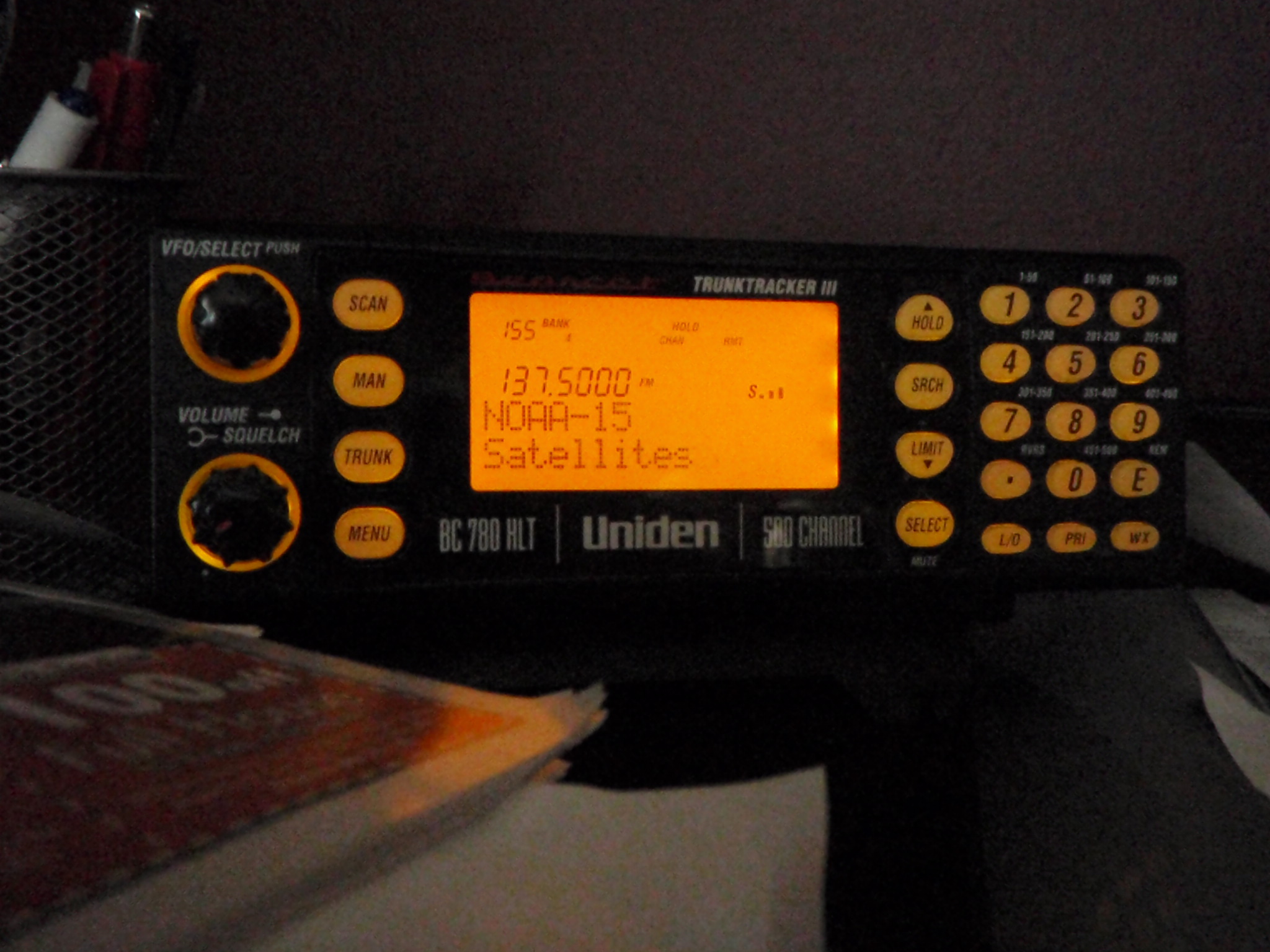 OLYMPUS DIGITAL CAMERA Uniden Bearcat BC780 XLT scanner receiving from NOAA-15
