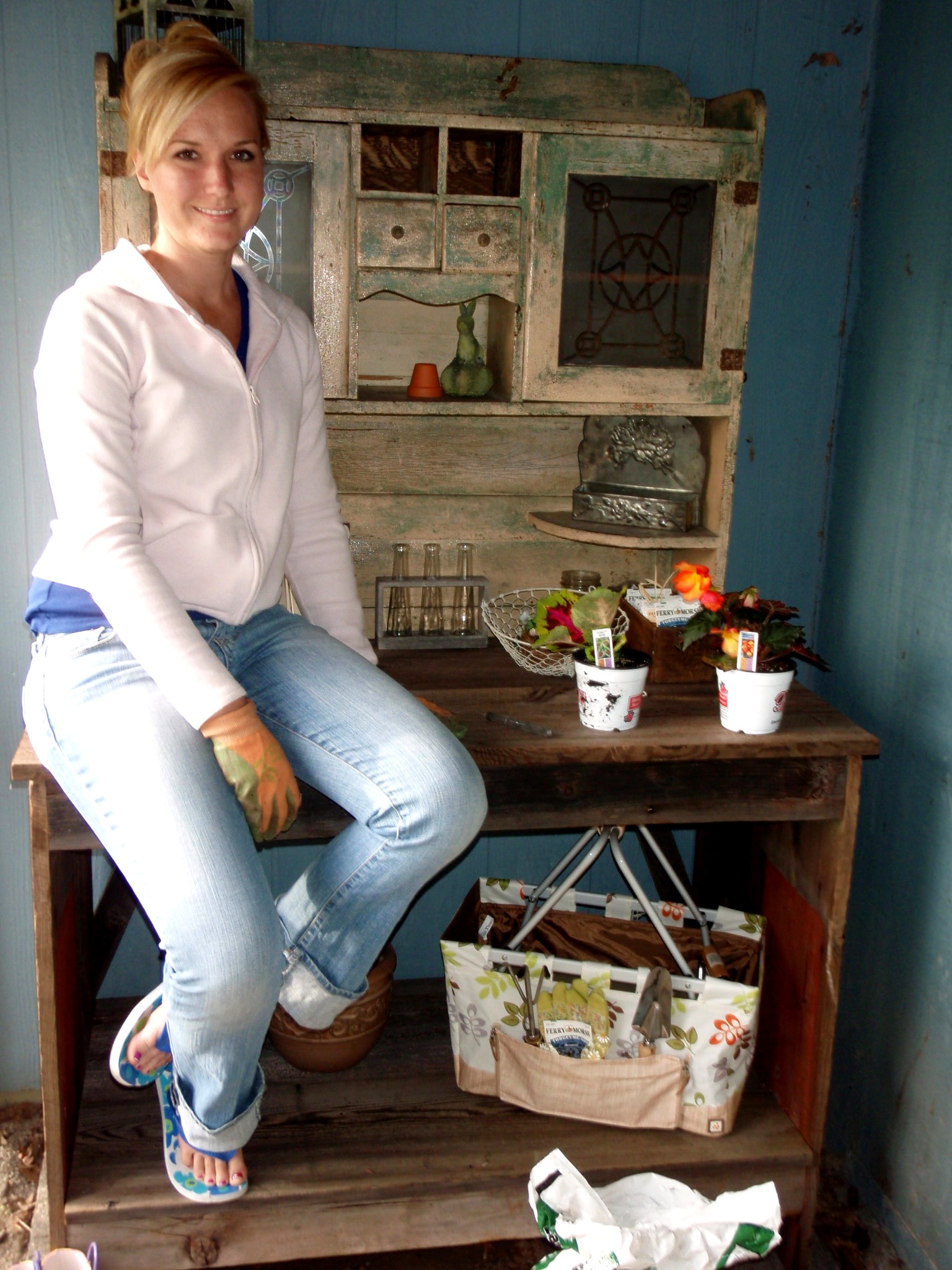 OLYMPUS DIGITAL CAMERA Jessica enjoying her first day with her potting bench.